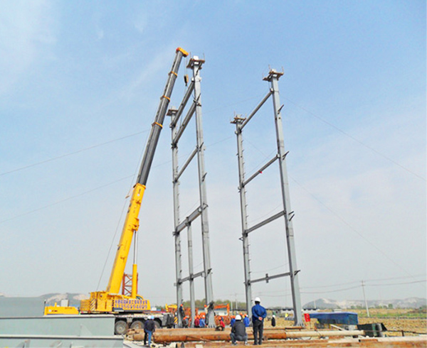 红四方锅炉钢架吊装