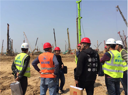 领导视察指导工作 (2)