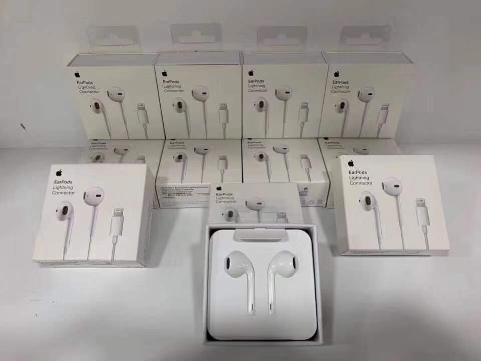 iPhone  Earphones