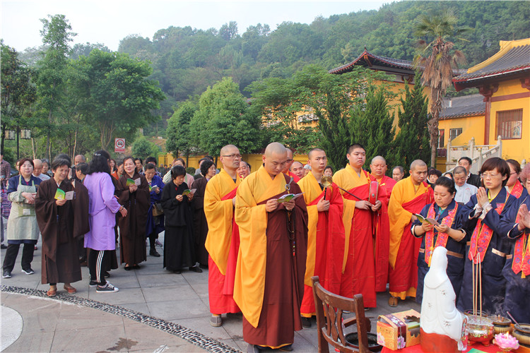 古灵泉寺三月十三举行朝山放生法会