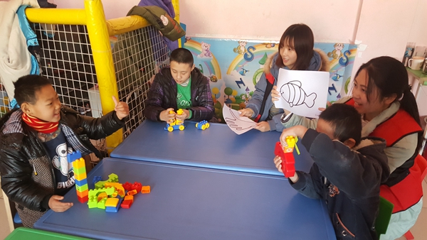 20181212143901_39291.jpg 李佳航_副本.jpg