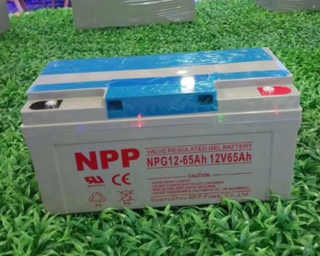 风力发电如何计算用多大容量的耐普蓄电池？