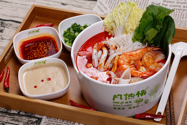 月热情开业指导|开一家HOT一家