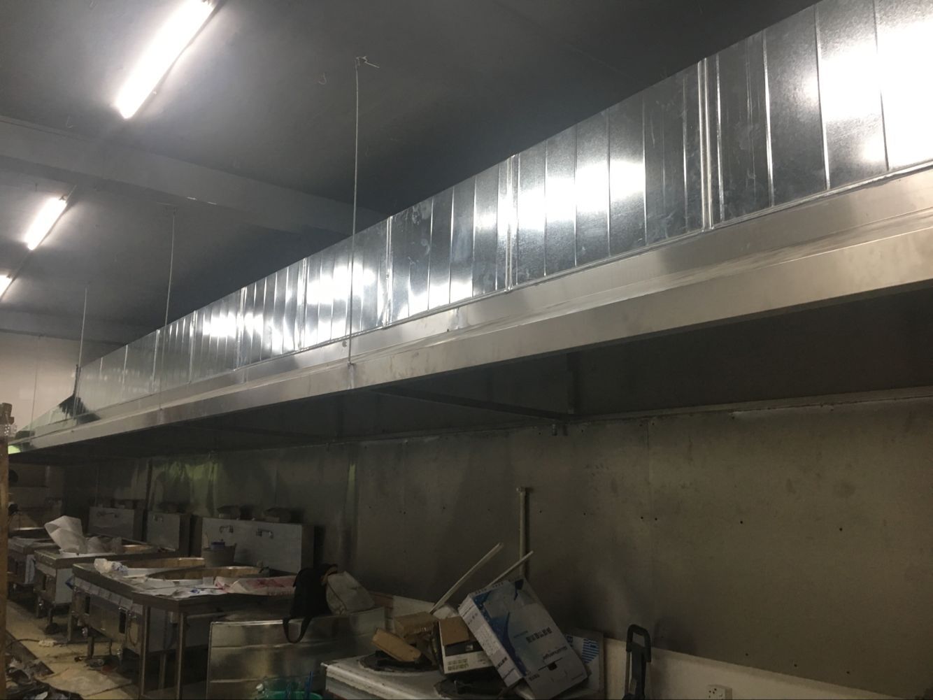 不锈钢油烟罩施工