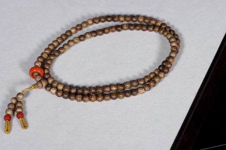 深度对比|沉香三大代表品种全解析,别再被名字忽悠了! 深度对比|沉香三大代表品种全解析,别再被名字忽悠了!