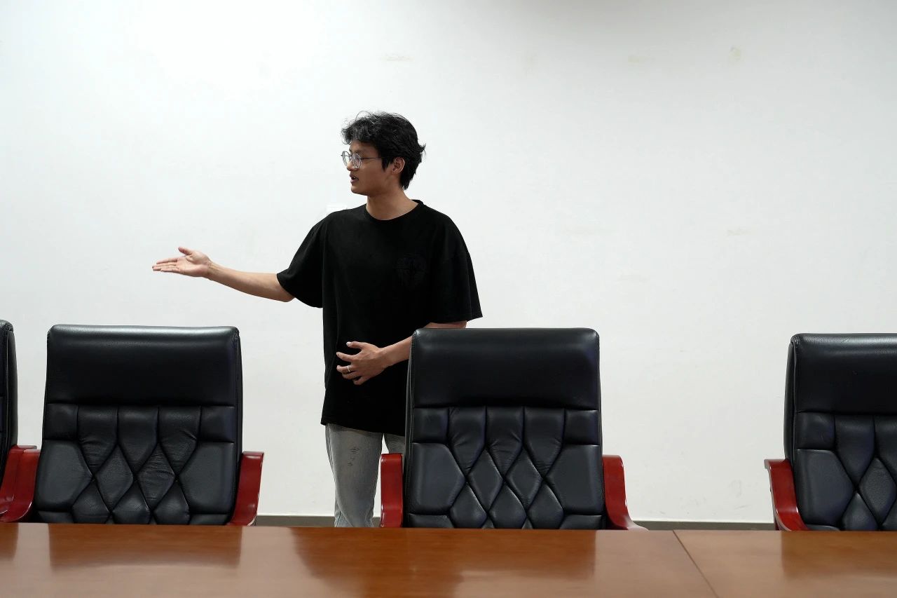 20250522091819_33249.jpg 20250522091819_33249.jpg