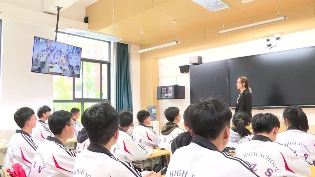 【盘州发布】新的二中有多牛？进来看看