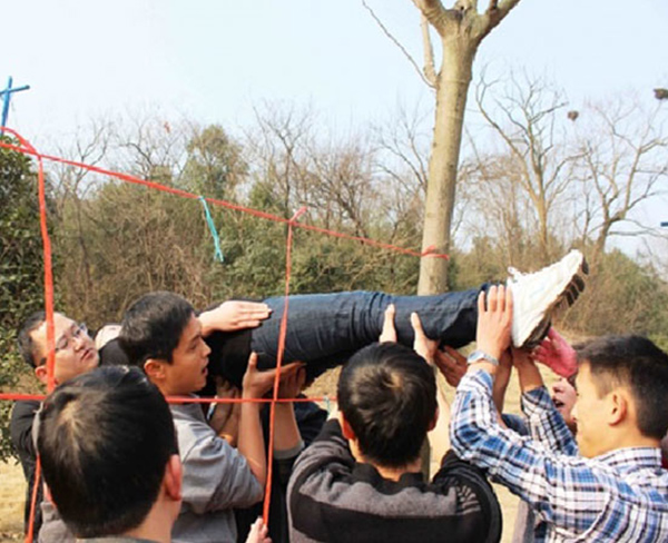 户外拓展