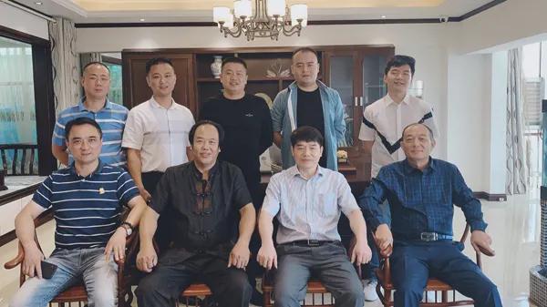 执行会长唐金华一行走访淮南联络处