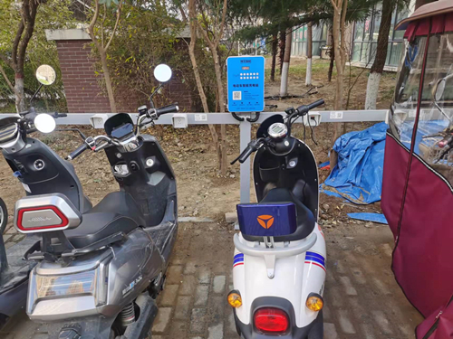 电瓶车扫码充电桩