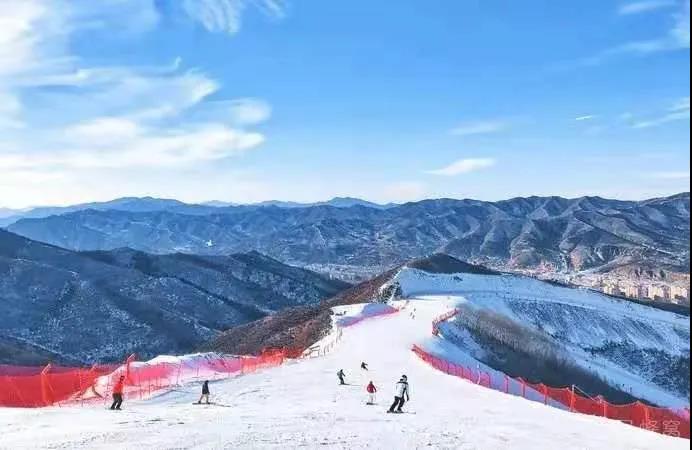 东北哈尔滨滑雪场www.gongsilvyou.cn15.jpg