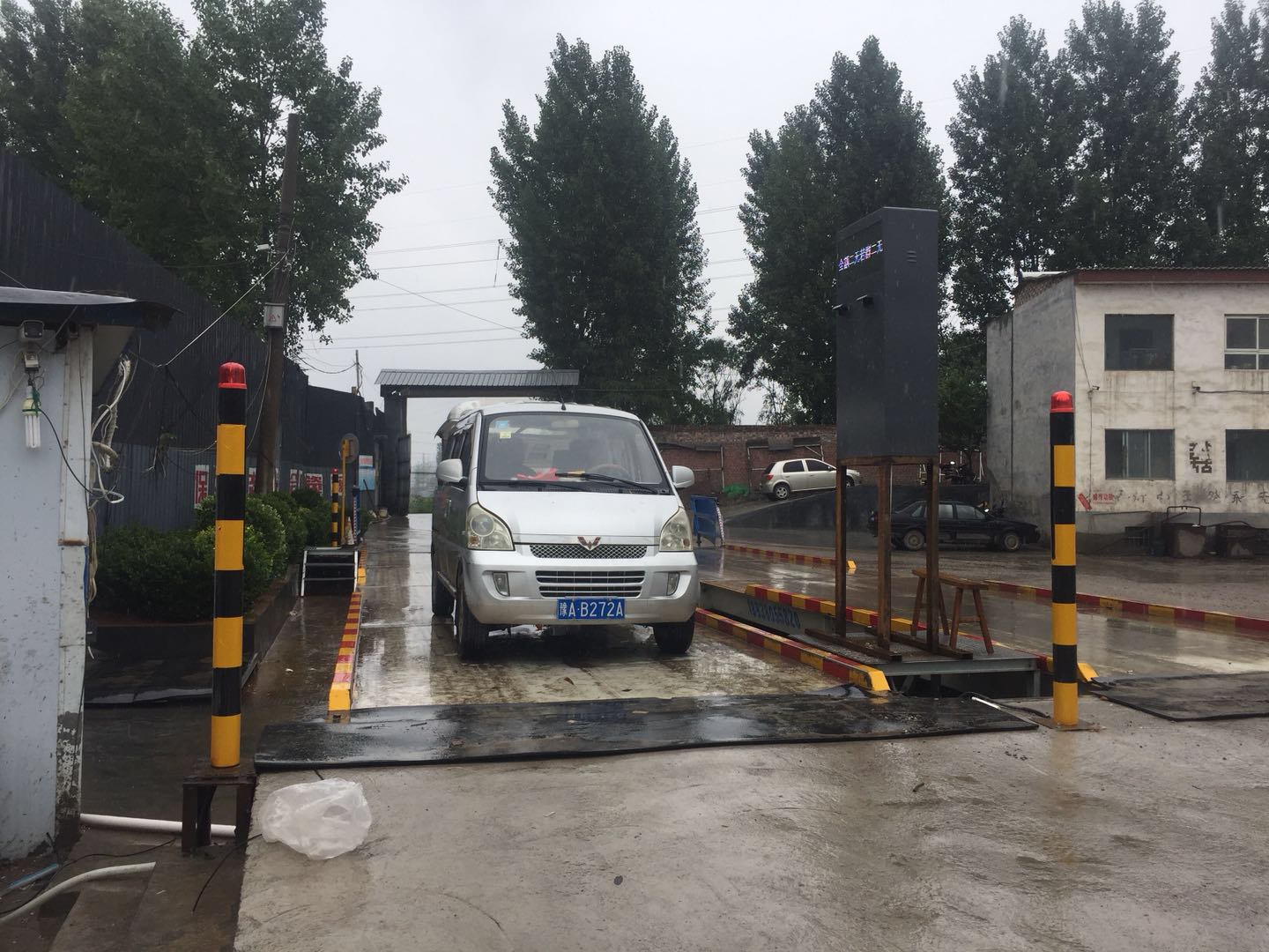 无人值守地磅软件定制设计如何进行？