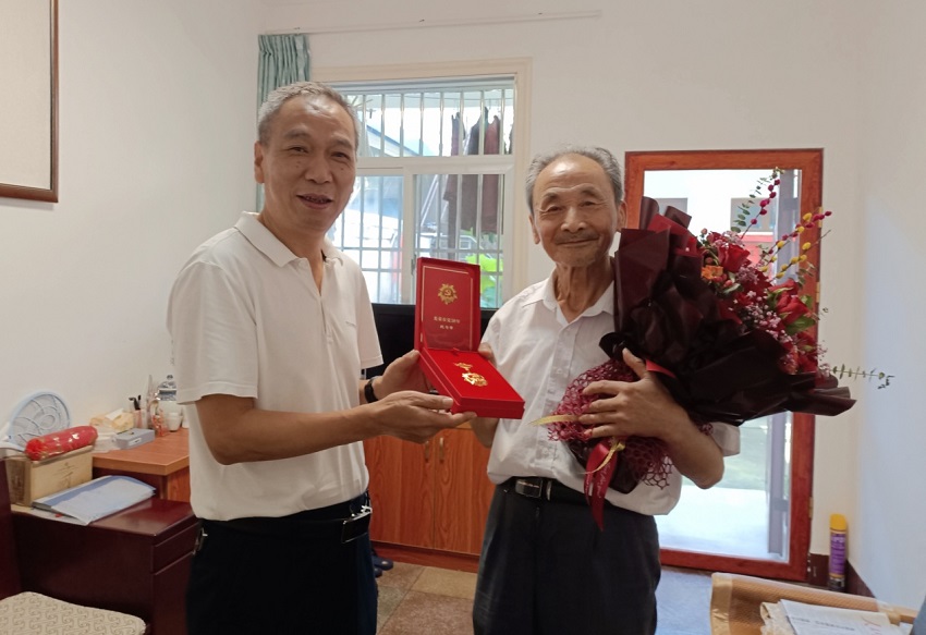 图片8.jpg