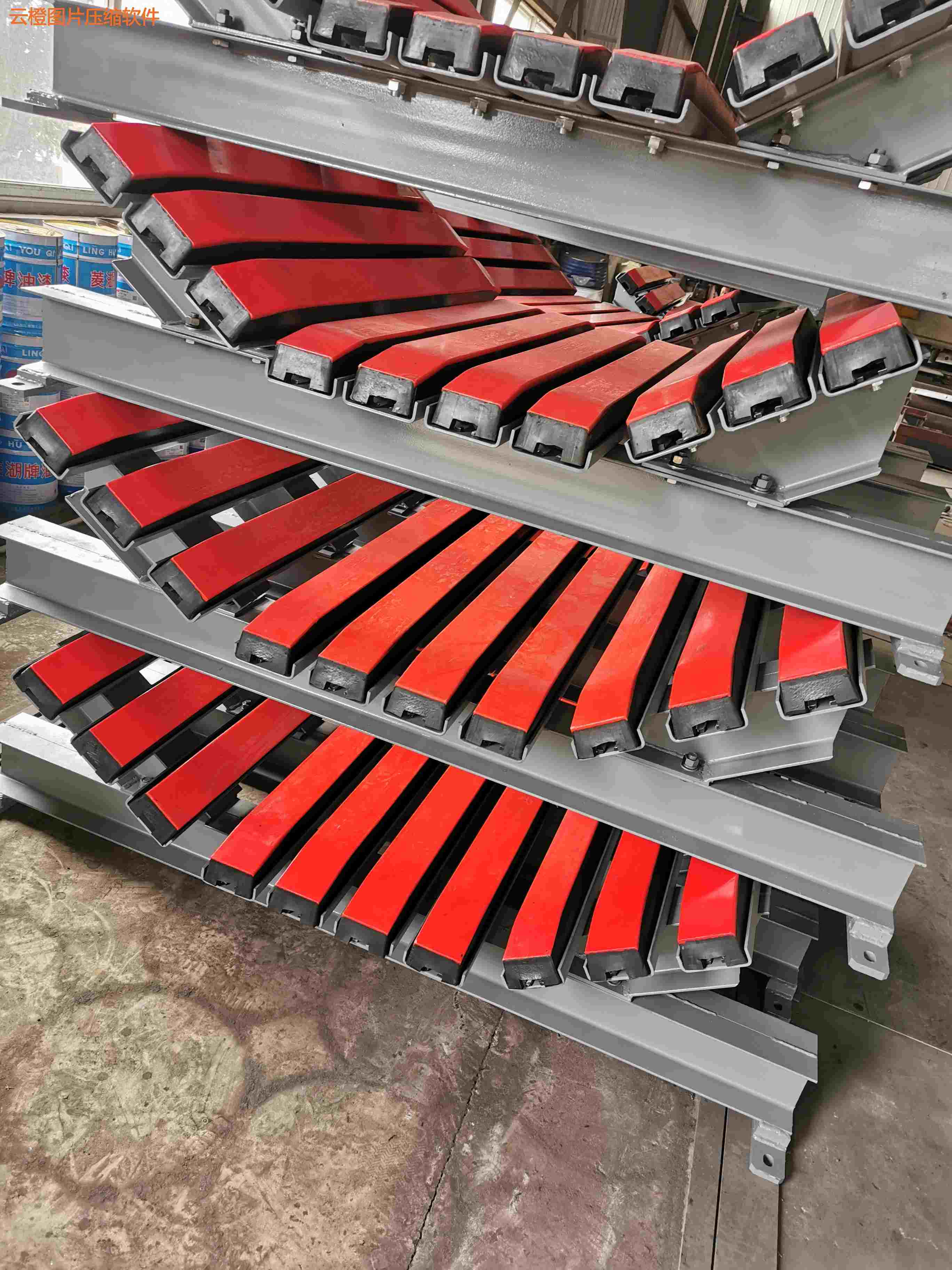 重型缓冲床 Dg型管状带式输送机 产品中心 安徽金成达重工机械有限公司